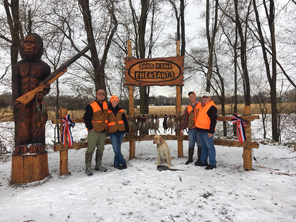 Group hunt at Sand Pine Pheasants